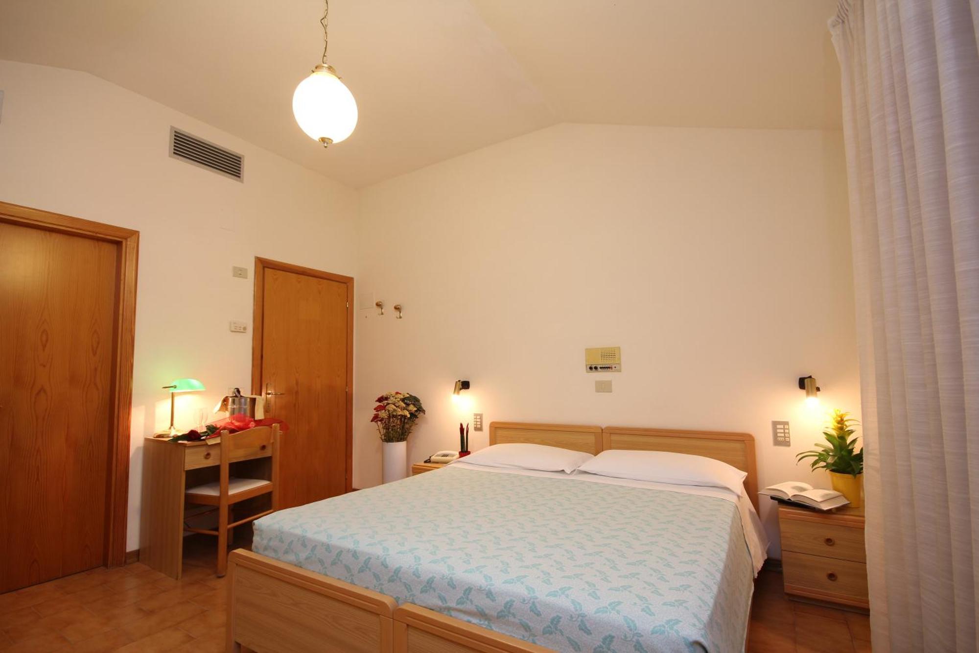 Hotel Villa Luca Chianciano Terme Quarto foto